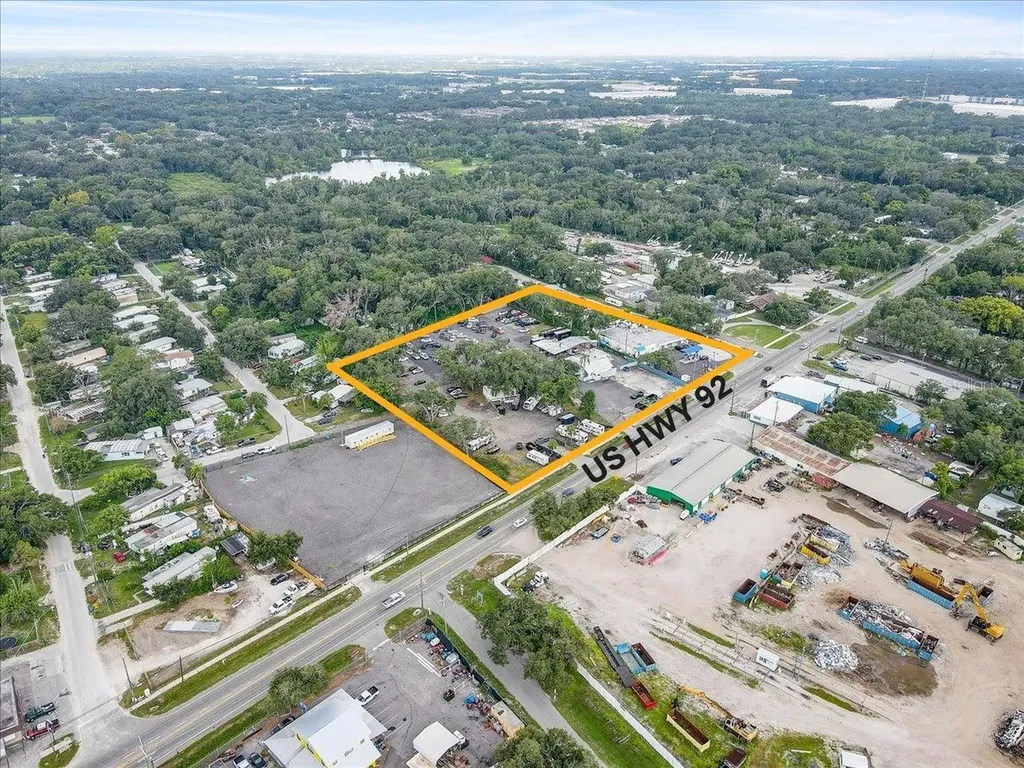 11325 E 92 Highway Seffner FL 33584