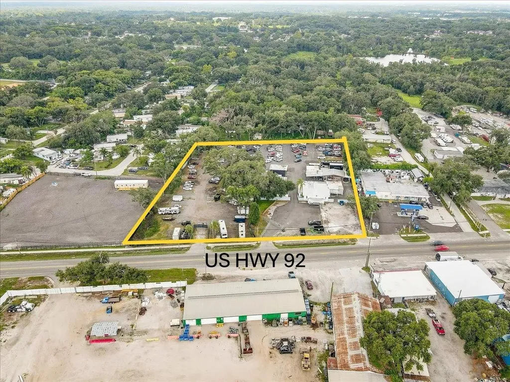 11325 E 92 Highway Seffner FL 33584