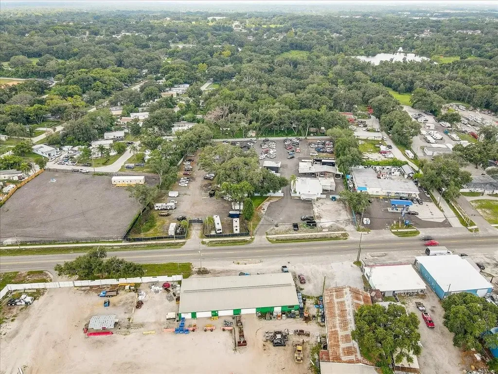 11325 E 92 Highway Seffner FL 33584