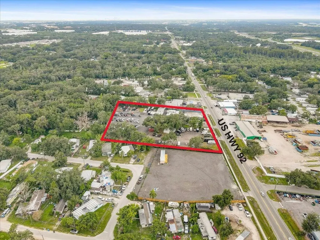 11325 E 92 Highway Seffner FL 33584