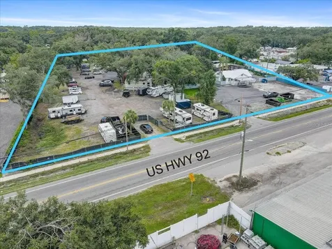 11325 E 92 Highway Seffner FL 33584