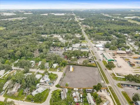 11325 E 92 Highway Seffner FL 33584