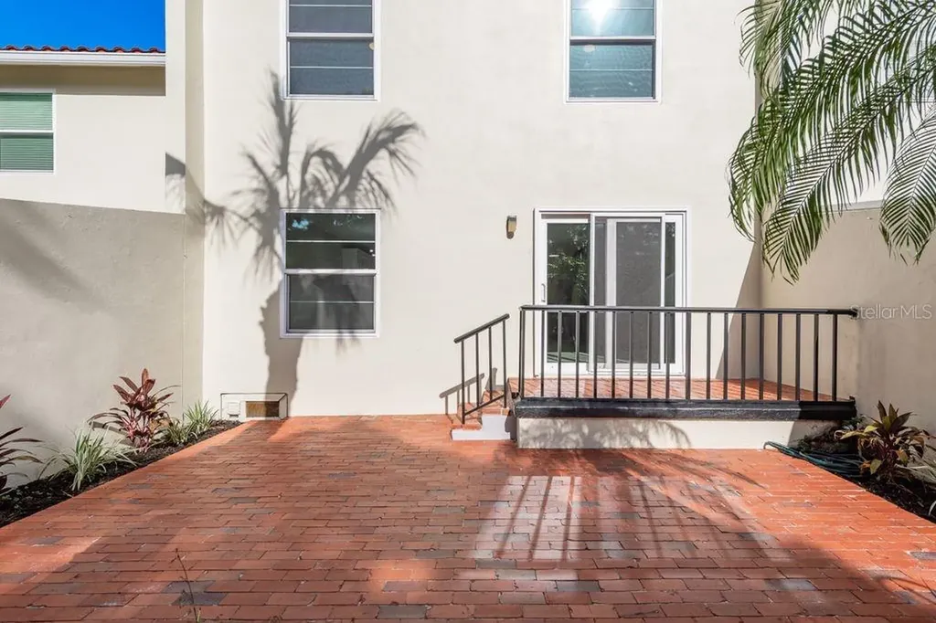 2700 Bayshore Boulevard Dunedin FL 34698