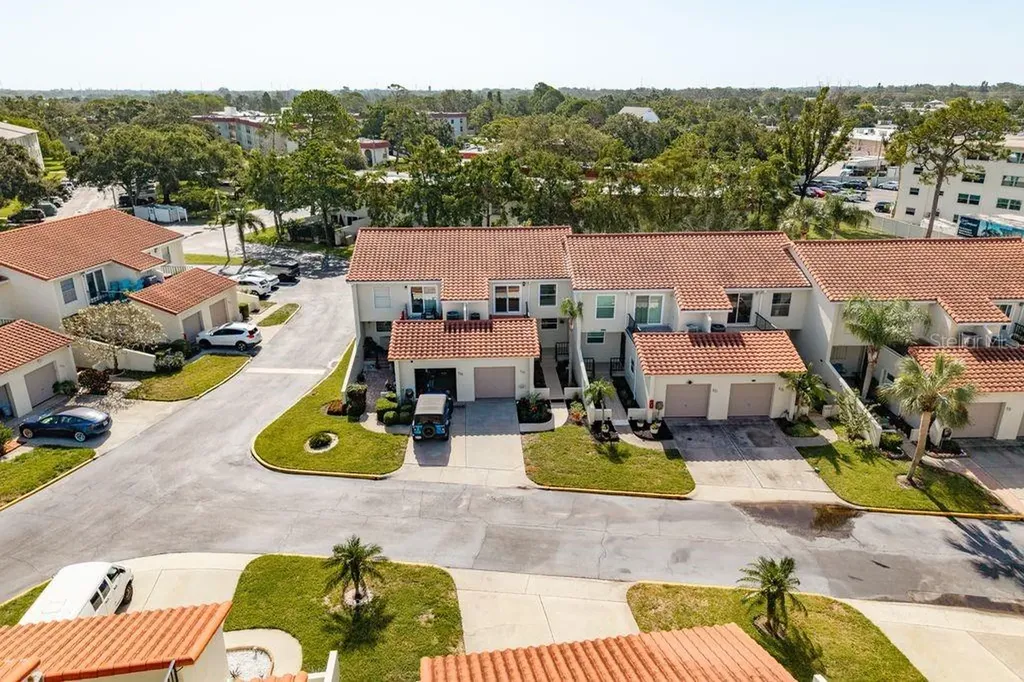 2700 Bayshore Boulevard Dunedin FL 34698