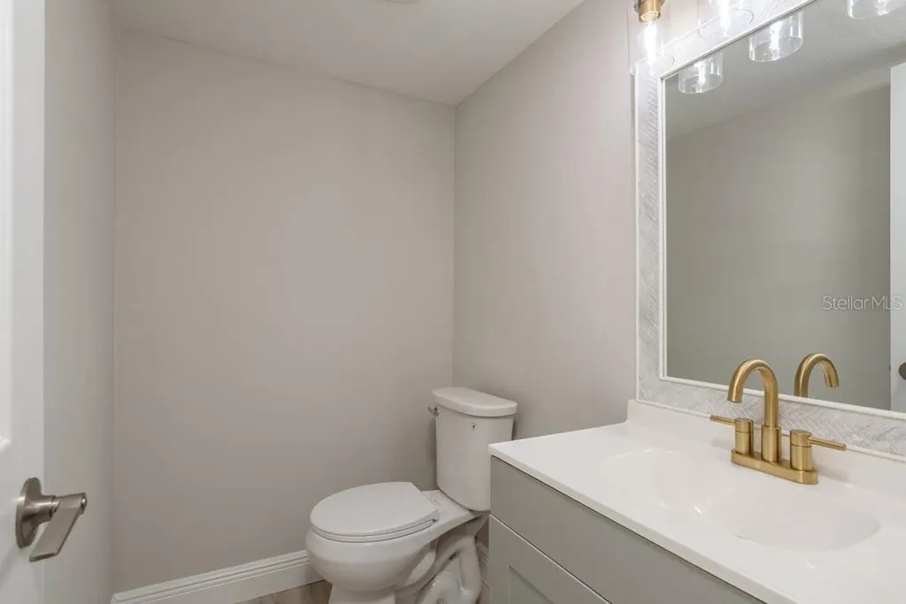 2700 Bayshore Boulevard Dunedin FL 34698