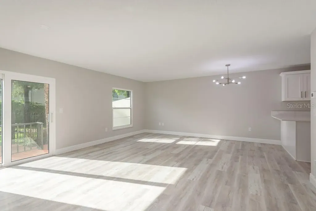 2700 Bayshore Boulevard Dunedin FL 34698