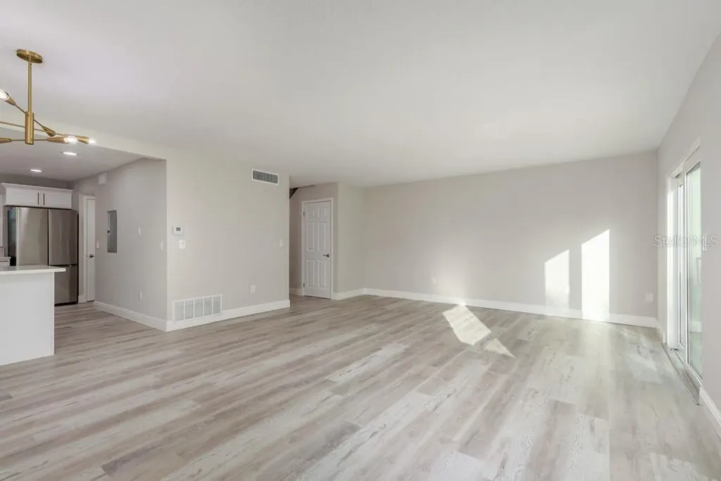 2700 Bayshore Boulevard Dunedin FL 34698