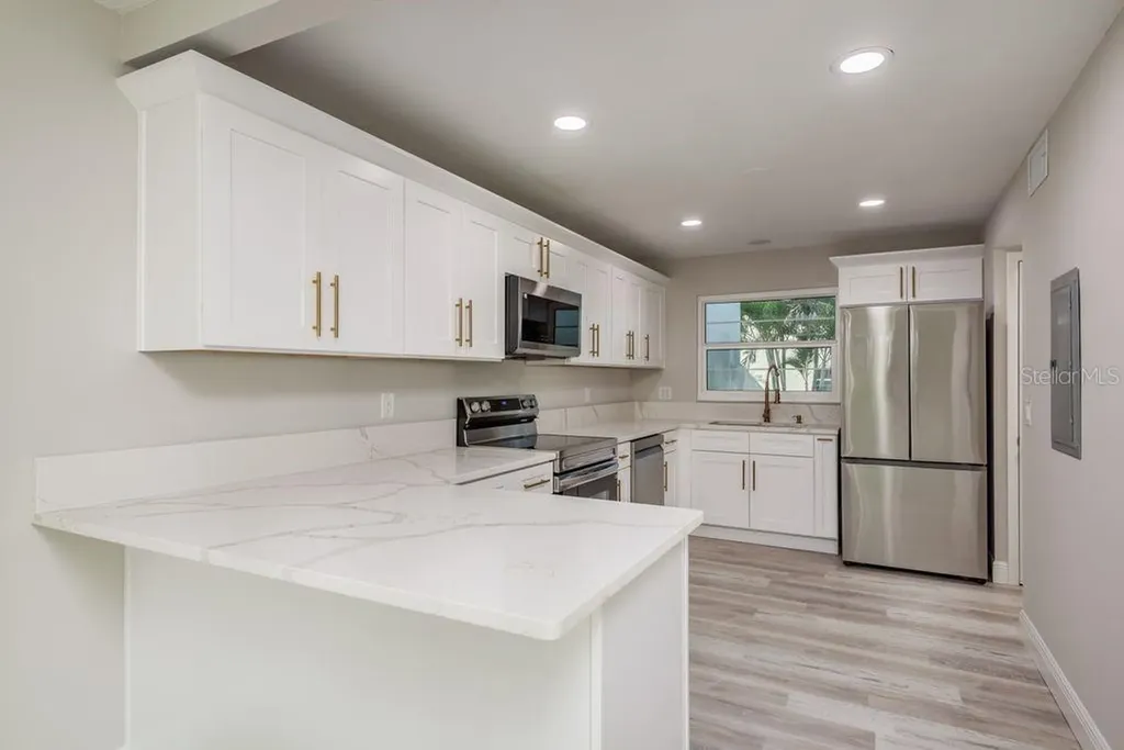 2700 Bayshore Boulevard Dunedin FL 34698