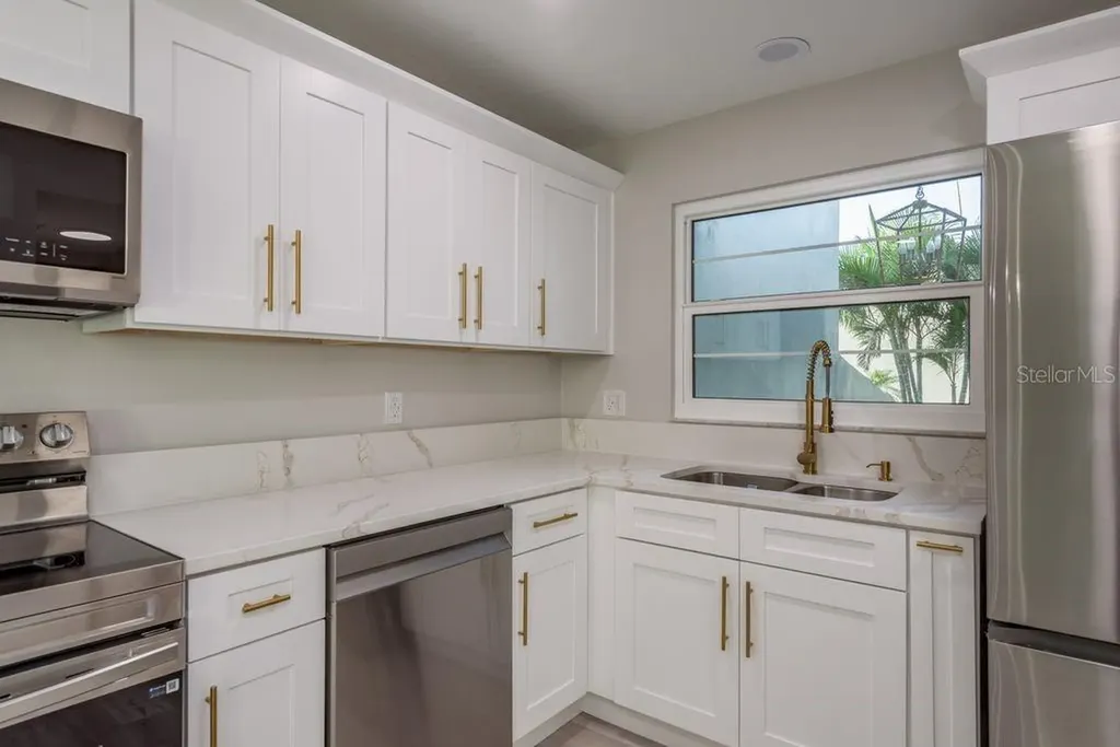 2700 Bayshore Boulevard Dunedin FL 34698