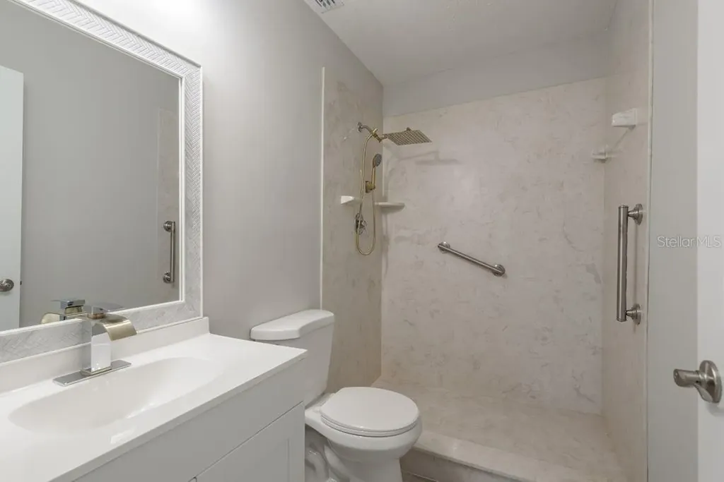 2700 Bayshore Boulevard Dunedin FL 34698