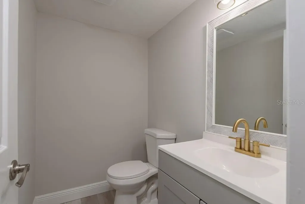 2700 Bayshore Boulevard Dunedin FL 34698