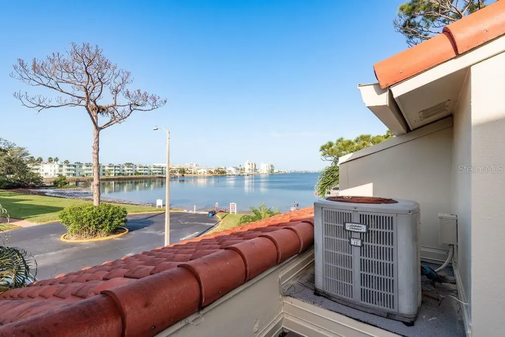 2700 Bayshore Boulevard Dunedin FL 34698