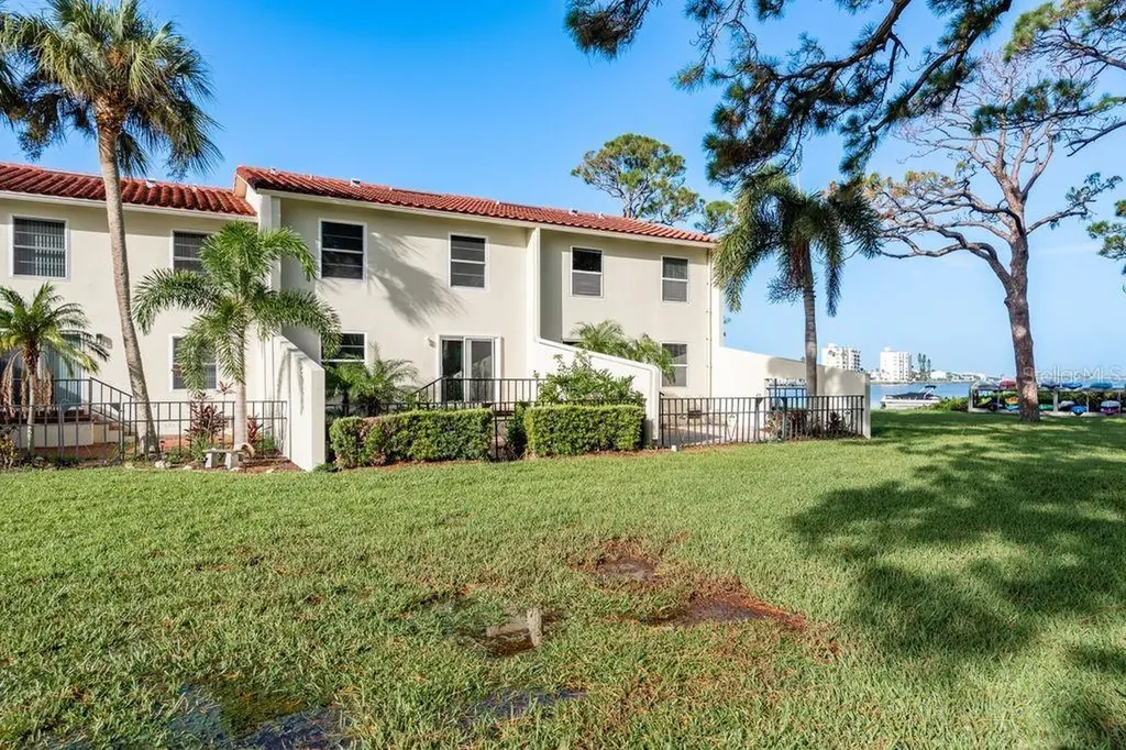 2700 Bayshore Boulevard Dunedin FL 34698