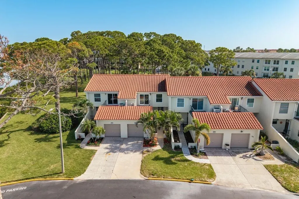 2700 Bayshore Boulevard Dunedin FL 34698