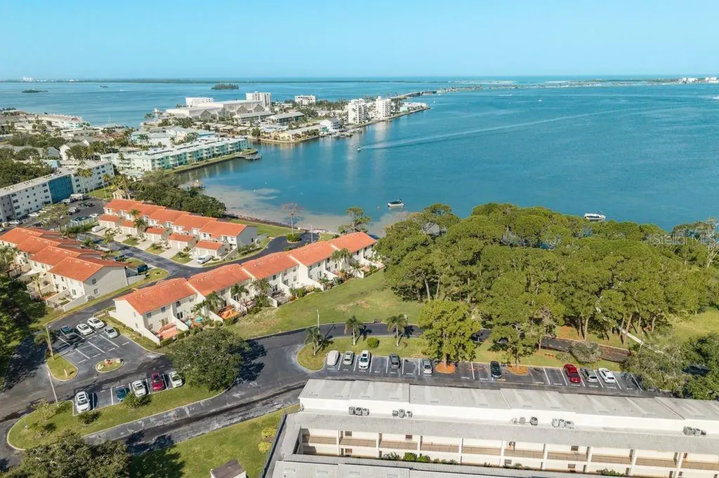 2700 Bayshore Boulevard Dunedin FL 34698