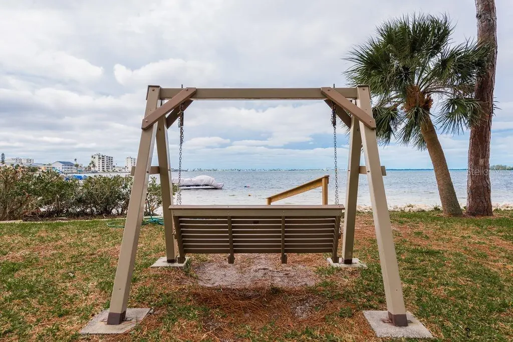 2700 Bayshore Boulevard Dunedin FL 34698