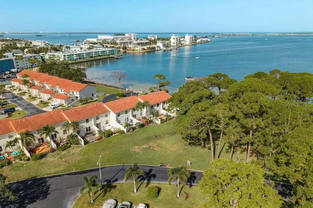 2700 Bayshore Boulevard Dunedin FL 34698