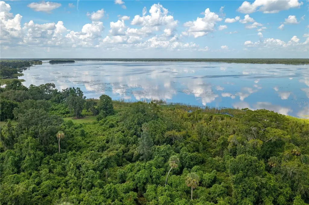 9041 & 9049 S Bay Drive Haines City FL 33844