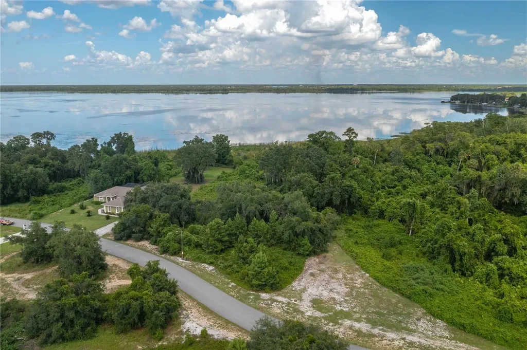 9041 & 9049 S Bay Drive Haines City FL 33844