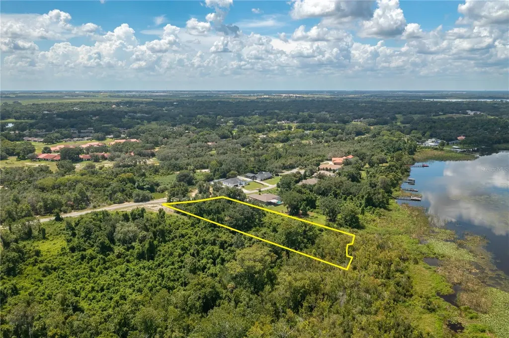 9041 & 9049 S Bay Drive Haines City FL 33844