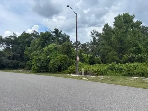 9041 & 9049 S Bay Drive Haines City FL 33844