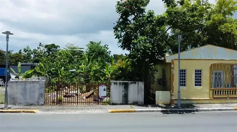 Bo. Pueblo C. Pedro Arzuaga Carolina PR 00985