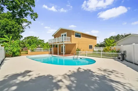 7001 Baywood Court Tampa FL 33615