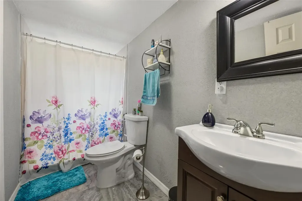 17045 NW 128th Terrace Reddick FL 32686