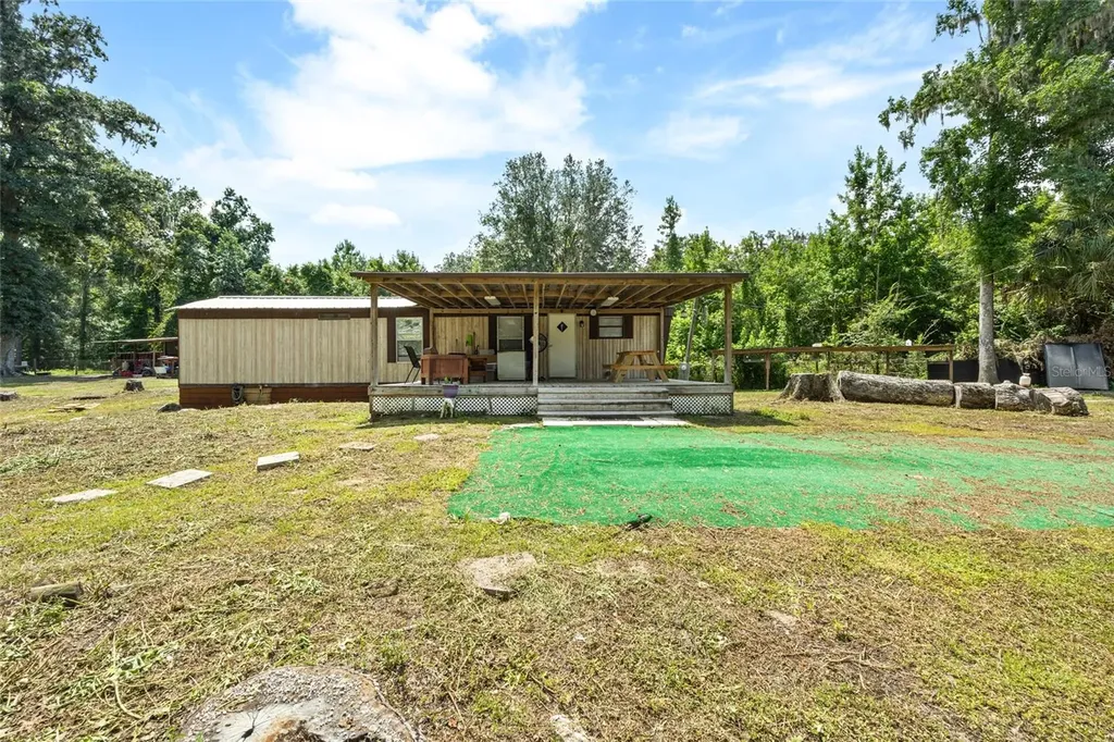 17045 NW 128th Terrace Reddick FL 32686