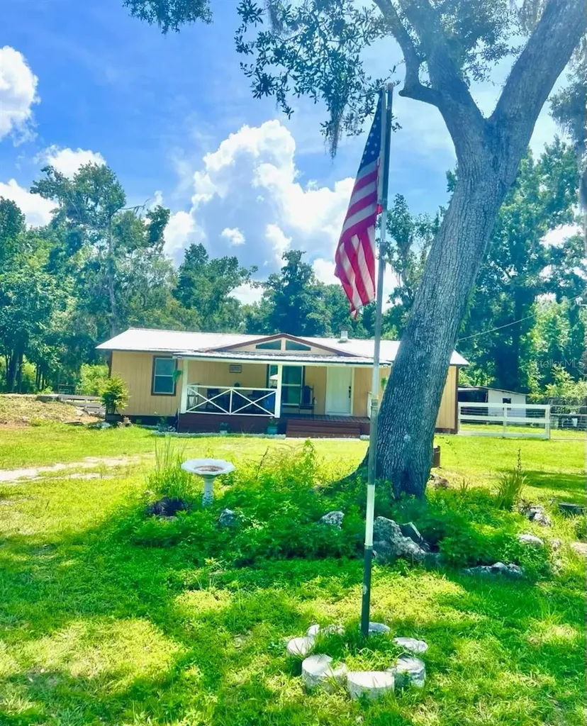 17045 NW 128th Terrace Reddick FL 32686