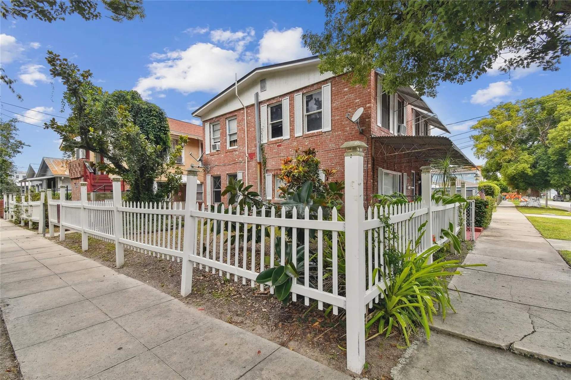 2402 N Highland Avenue Tampa FL 33602