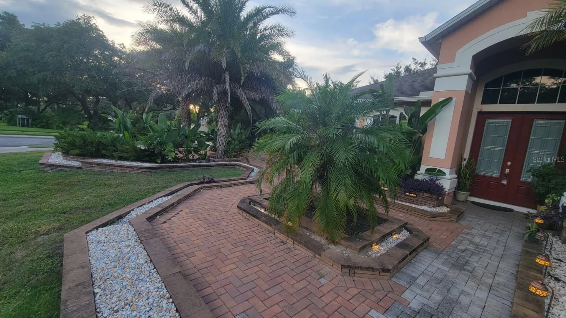 2461 Woodbark Street Apopka FL 32712