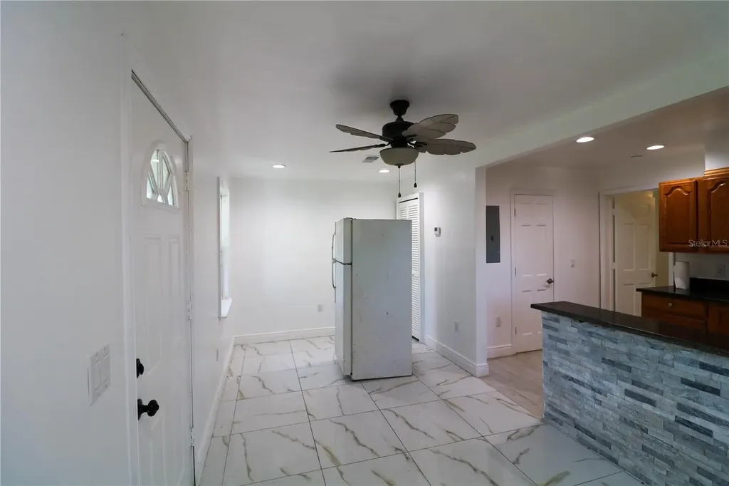 1518 Indiana Street Orlando FL 32805