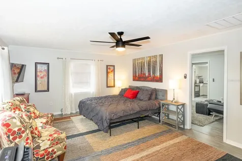 107 S Iona Drive Fruitland Park FL 34731