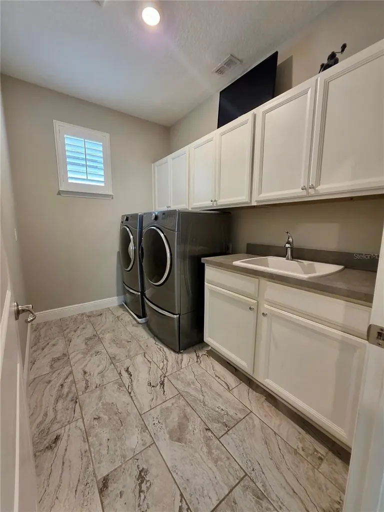 8582 Powder Ridge Trail Windermere FL 34786