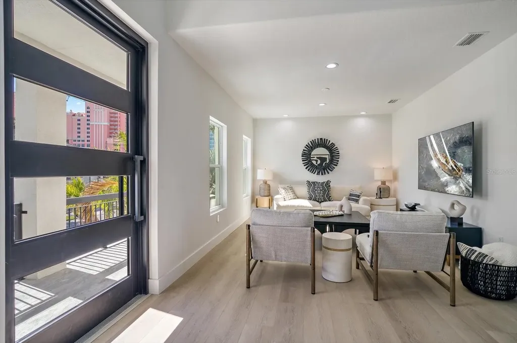116 Devon Drive Clearwater Beach FL 33767