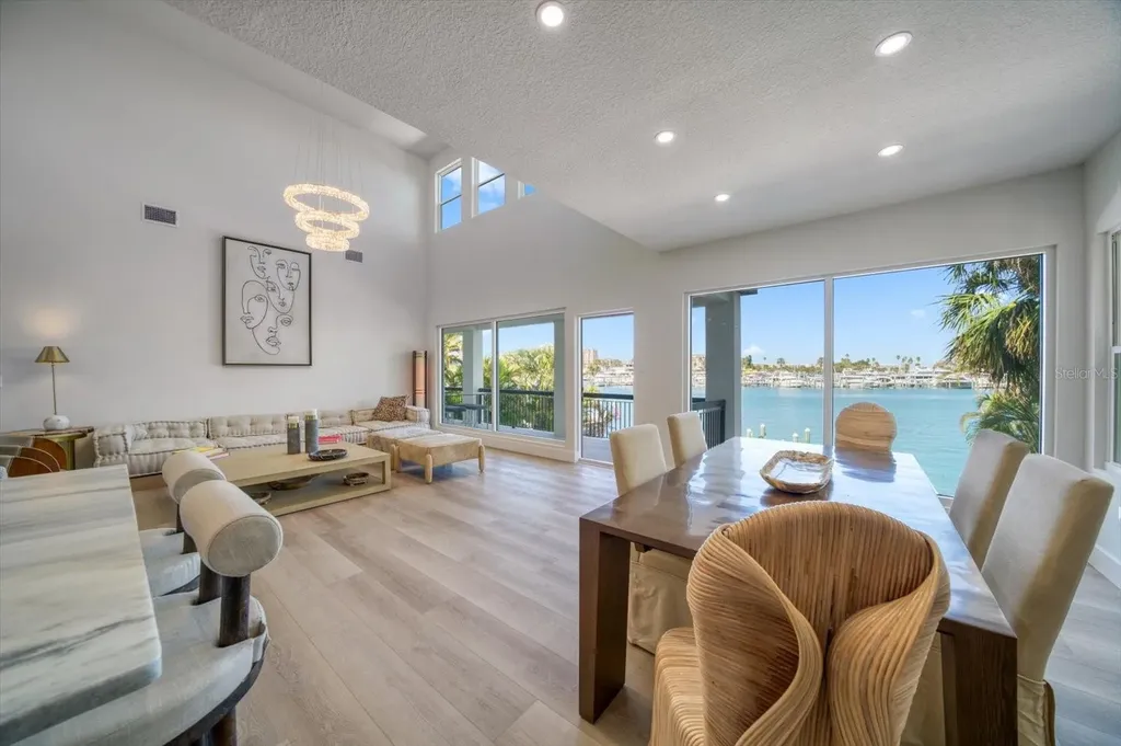116 Devon Drive Clearwater Beach FL 33767