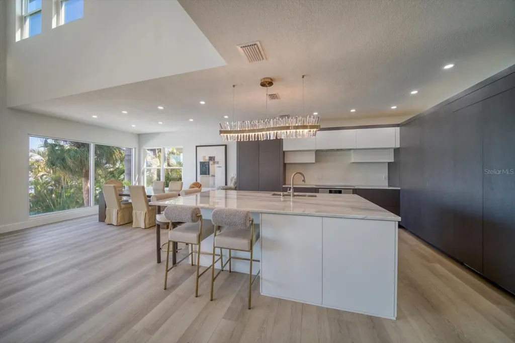 116 Devon Drive Clearwater Beach FL 33767