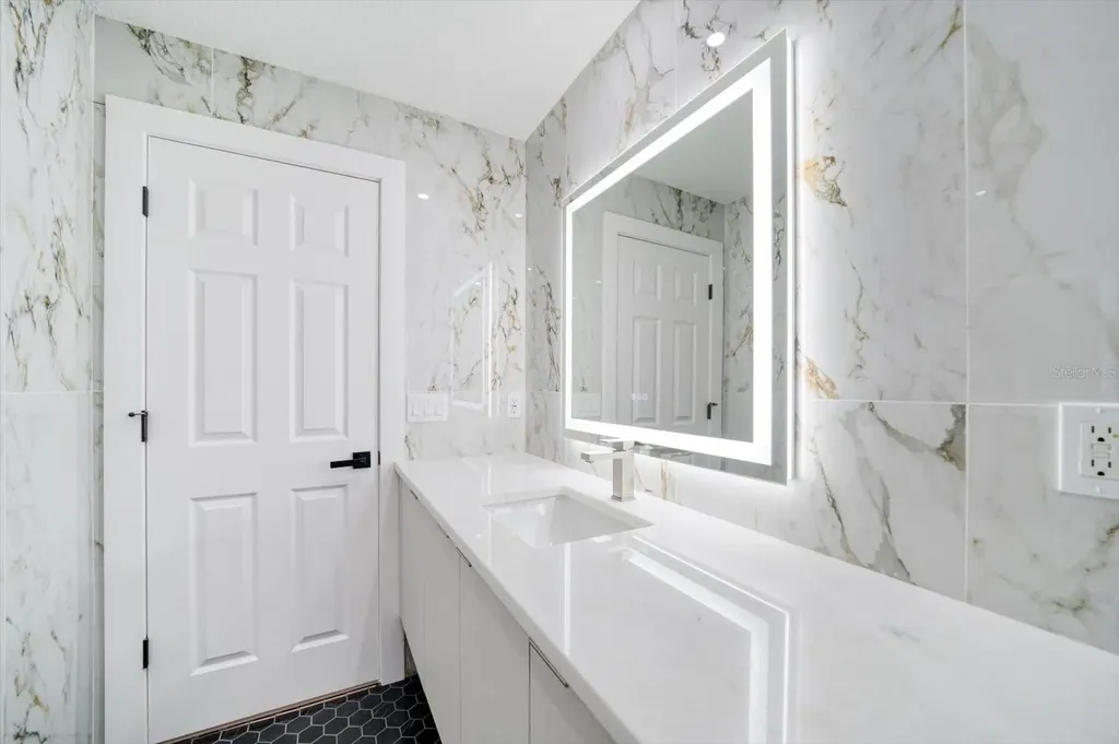 116 Devon Drive Clearwater Beach FL 33767