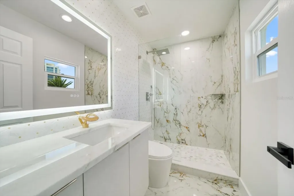 116 Devon Drive Clearwater Beach FL 33767