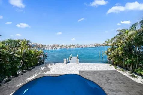116 Devon Drive Clearwater Beach FL 33767