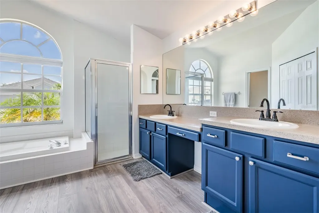 18143 Palm Breeze Drive Tampa FL 33647