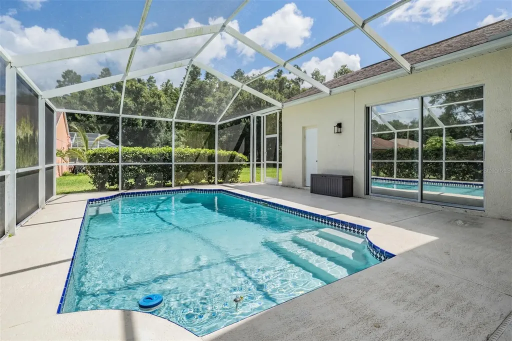 18143 Palm Breeze Drive Tampa FL 33647