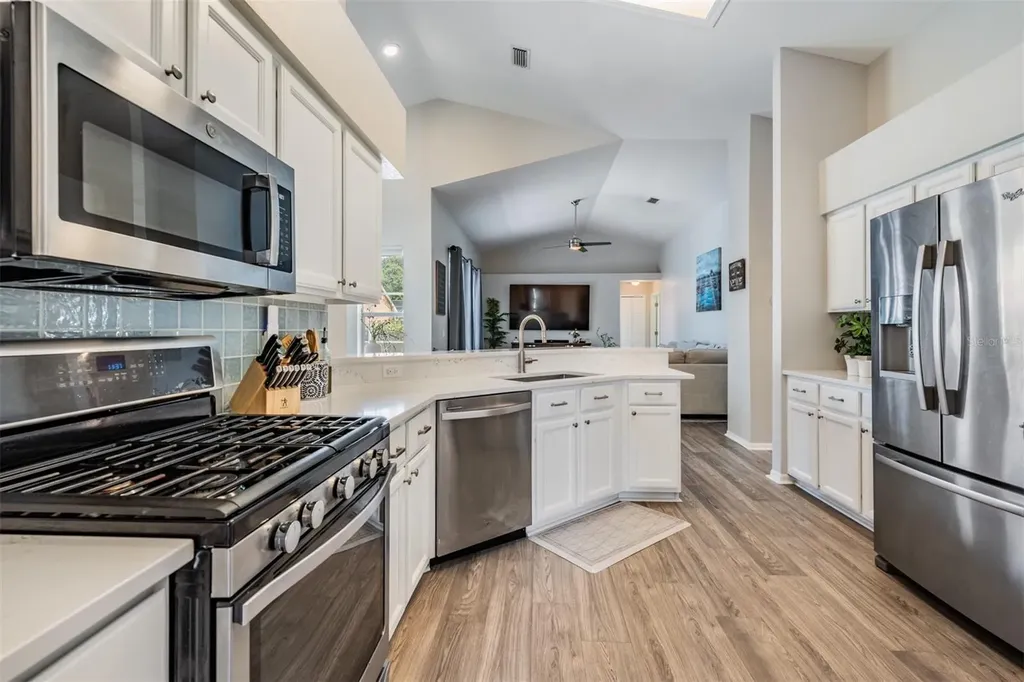 18143 Palm Breeze Drive Tampa FL 33647