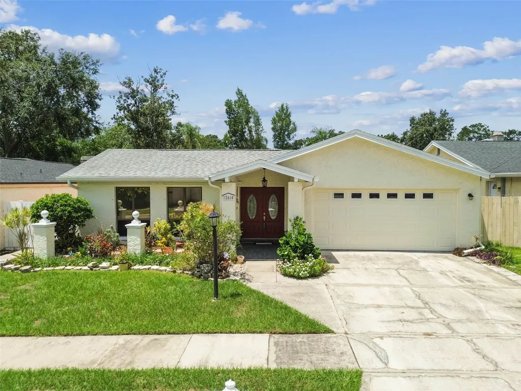 12614 Catamaran Place Tampa FL 33618
