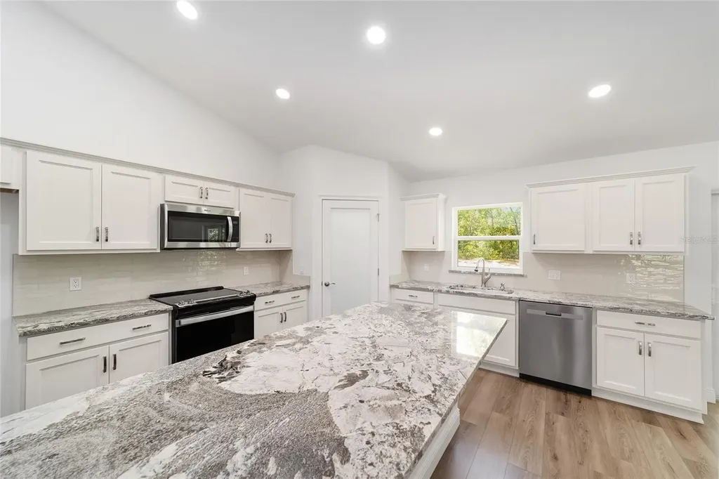 12344 SW 66th Street Ocala FL 34481