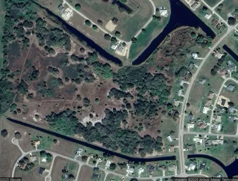 460 Foxhall Circle Sebring FL 33876