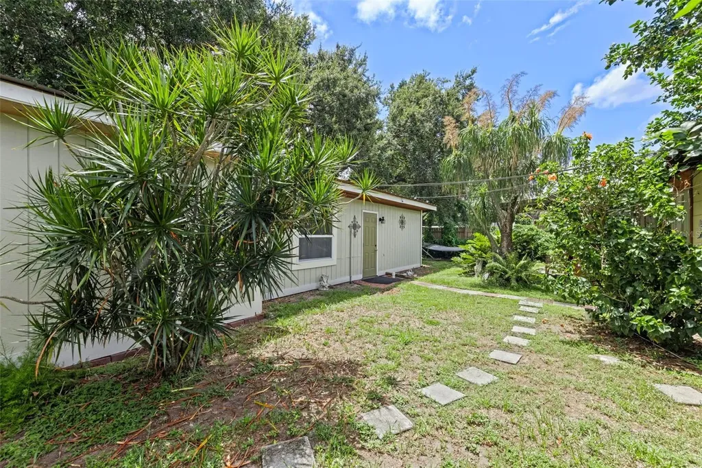 7627 Daetwyler Drive Orlando FL 32812