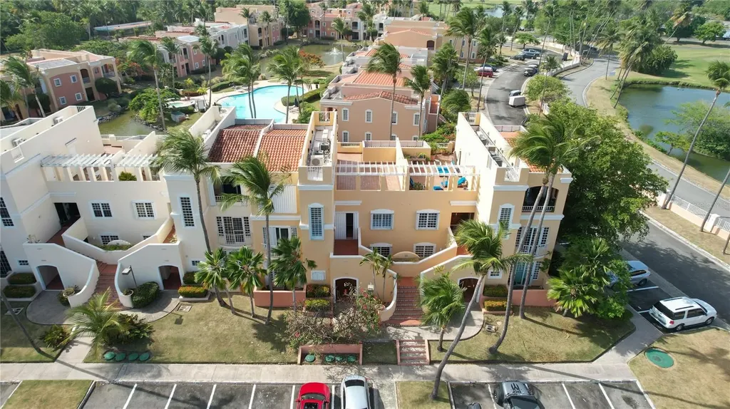 Candelero Drive SE Fairway Courts - Palmas Del Mar Courts N Humacao PR 00791