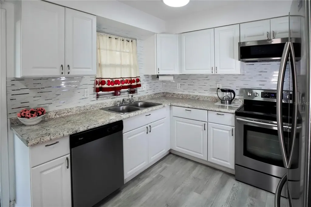 1920 E Edgewood Drive Lakeland FL 33803